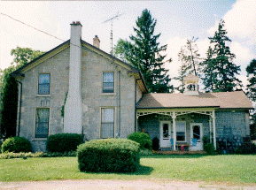 Front of the heritage house located at 2048 Dundas Street
