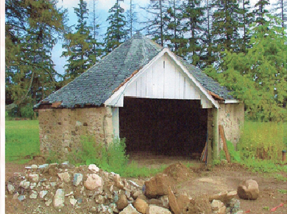 Octogonal Structure at 1720 Spragues Road