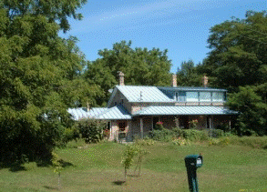 Front of house located at 1462 Beke Road.